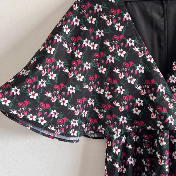 La Maison Talulah Floral Ruffle Midi Dress – Size Small - NWT - Picture 5 of 15